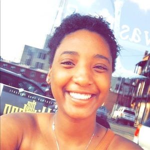 Meet your Posher, Khiejana